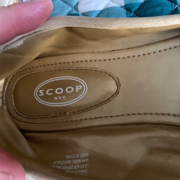 Scoop NYC Beach Gold Quilted Ballet Flats -- Pre-Owned Size 10 - Picture 11 of 15